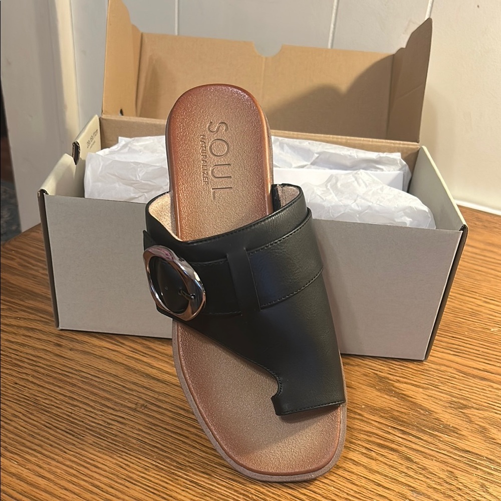 Soul Naturalizer Women's Black Slide Sandals Size 8 Wide New in Box